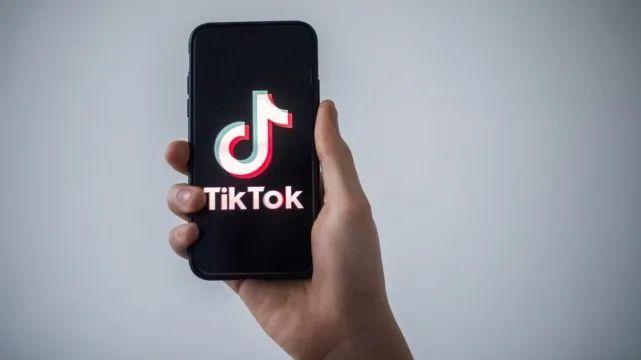 TikTok’s New Feature to Restrict Comments 